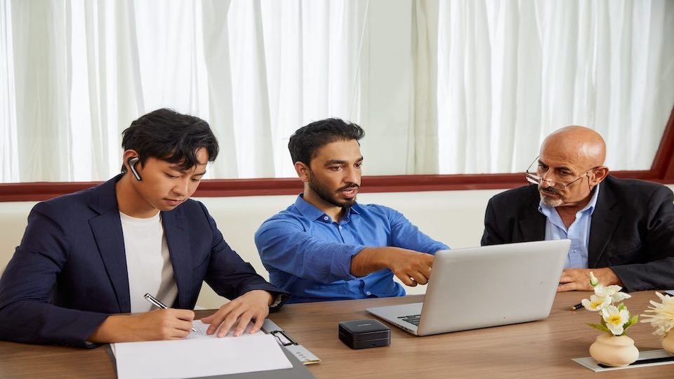 Top Translation Tools for Global Business Expansion