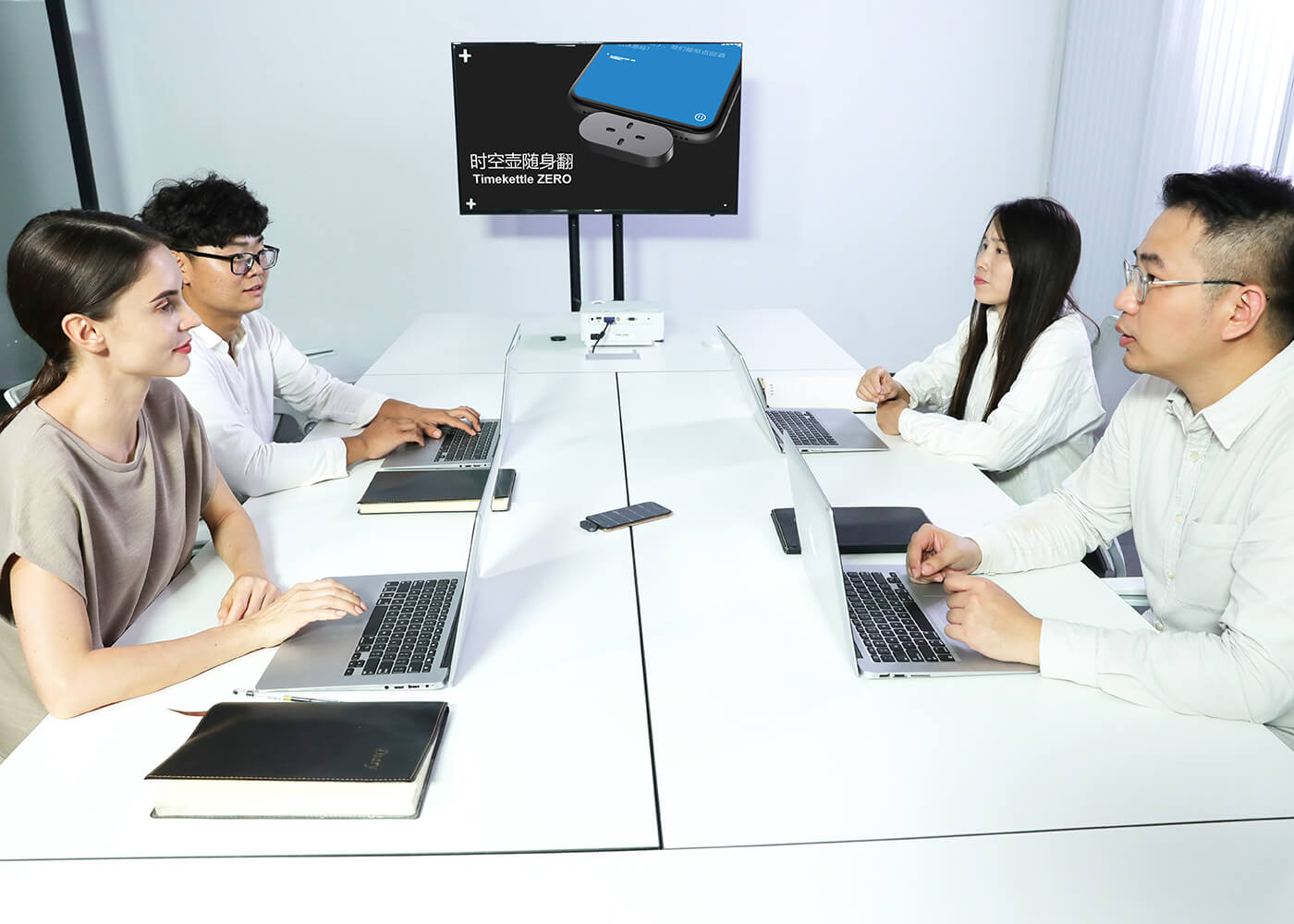 Timekettle ZERO Language Translator Device 16 Meeting-mode